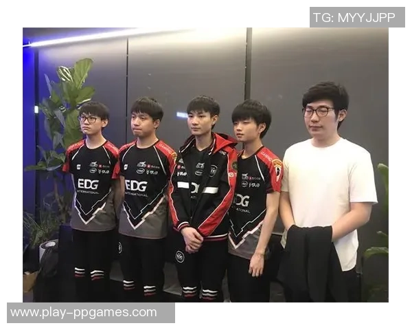 EDG战队转型之路的电竞比分与英雄联盟纪实探讨